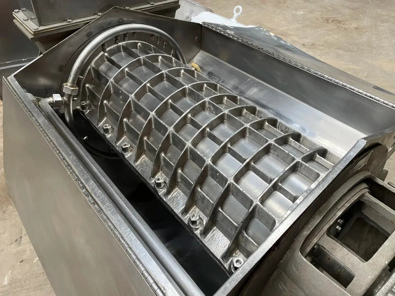 Extractor/acabador de tornillo pulper FMC 75B (15 HP, 75-100 GPM)