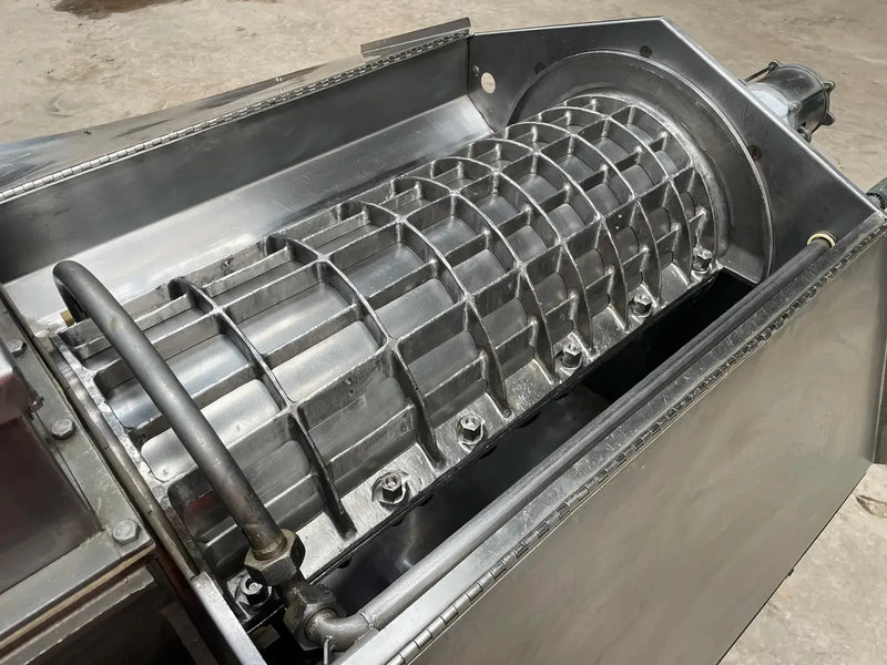 Extractor/acabador de tornillo pulper FMC 75B (15 HP, 75-100 GPM)