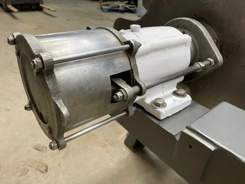 Extractor/acabador de tornillo pulper FMC 75B (15 HP, 75-100 GPM)