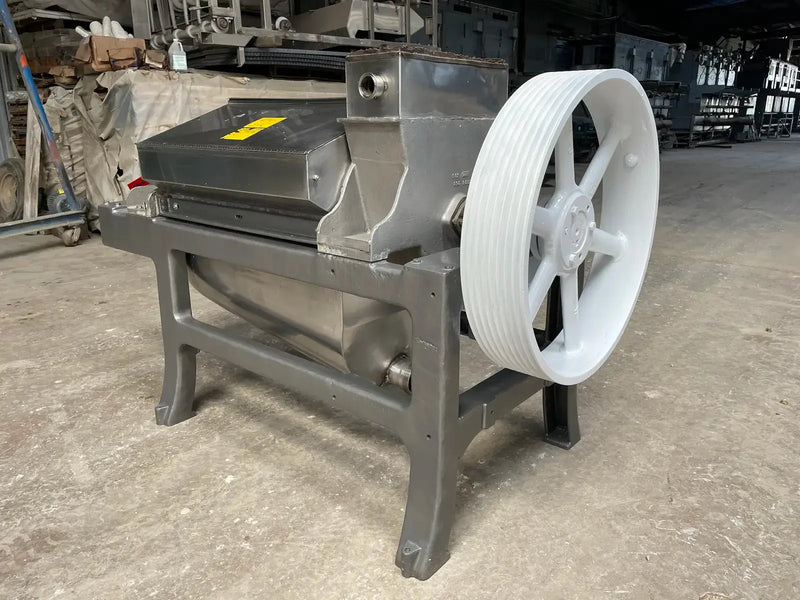 Extractor/acabador de tornillo pulper FMC 75B (15 HP, 75-100 GPM)