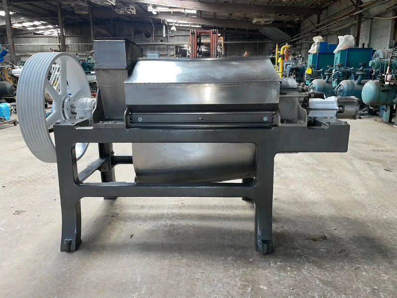 Extractor/acabador de tornillo pulper FMC 75B (15 HP, 75-100 GPM)