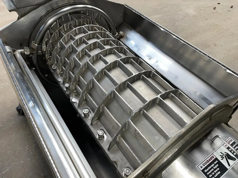 Extractor/acabador de tornillo pulper FMC 75B (15 HP, 75-100 GPM)