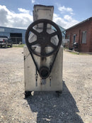 Acabador de tornillos Brown International Corporation 2502