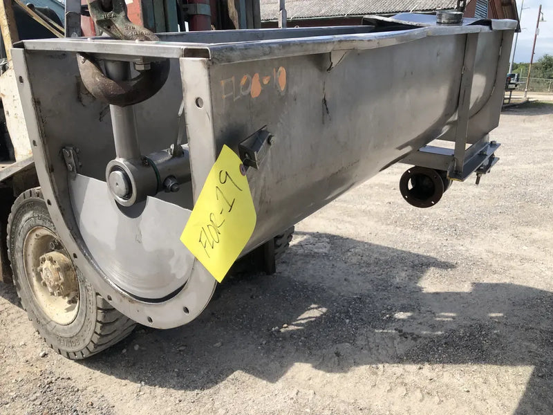 Brown Stainless Horizontal Transfer Auger Mixer