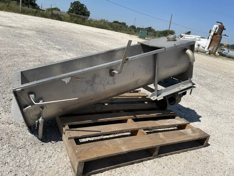 Brown Stainless Horizontal Transfer Auger Mixer