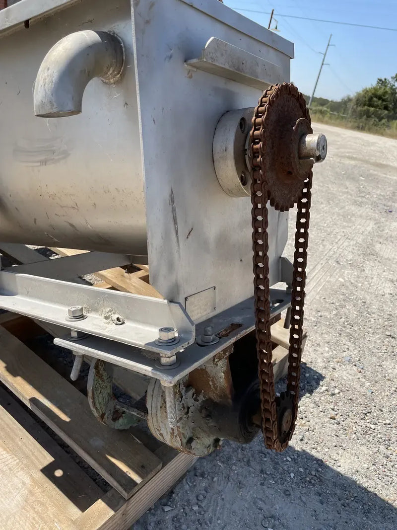 Brown Stainless Horizontal Transfer Auger Mixer