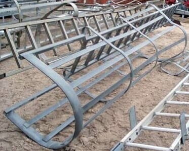 Galvanized Steel Ladder with Safety Cage Not Specified 