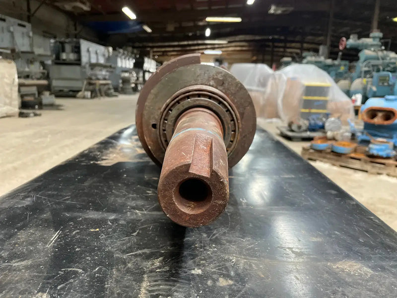 Vilter N30304A crankshaft with bearings (446)