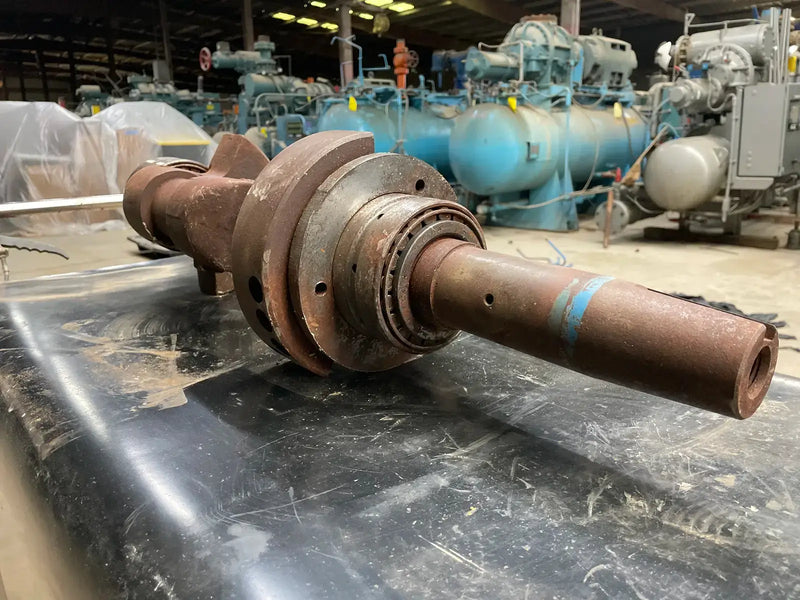 Vilter N30304A crankshaft with bearings (446)