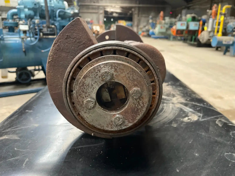 Vilter N30304A crankshaft with bearings (446)