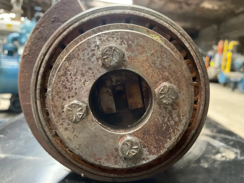 Vilter N30304A crankshaft with bearings (446)