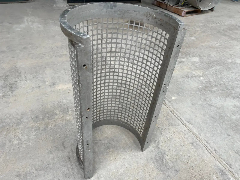 Finisher Screen Cage