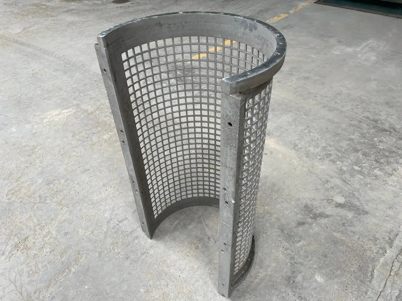 Finisher Screen Cage