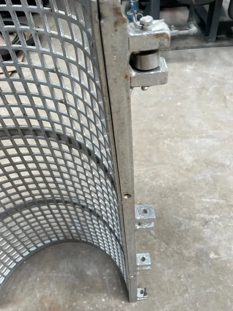 FMC Finisher Screen Cage