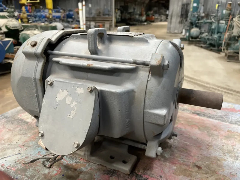 Motor General Electric 5KS184SSP105D9 (5 CV, 3535 RPM, 230/460 V)