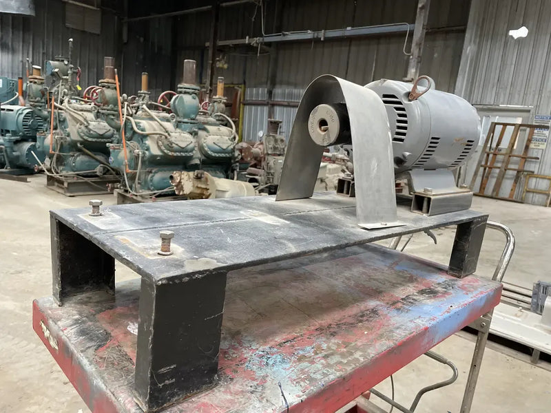 Motor Baldor M2513T (15 HP, 1760 RPM, 208-230/460 V)