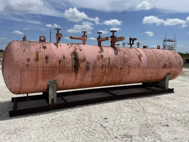 Jordan Vessel Company Receptor de amoníaco horizontal (60 pulg. X 280 pulg. 3817 galones)
