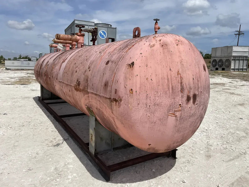 Jordan Vessel Company Receptor de amoníaco horizontal (60 pulg. X 280 pulg. 3817 galones)