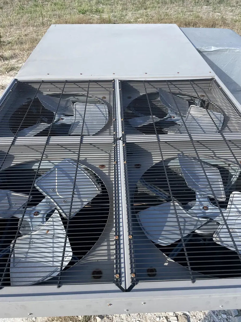 Unidad de condensación de calefacción y refrigeración por aire York ZJ150 Predator - 12,5 toneladas