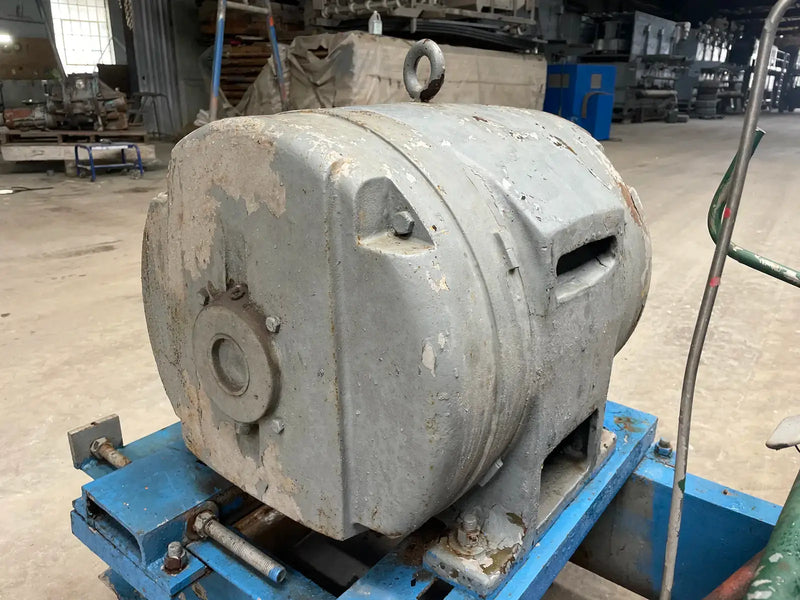 Vilter 446 6-Cylinder Reciprocating Compressor Package (60 HP 208-220/440 V)