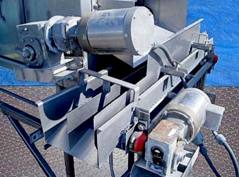 Heinzen HMI Pasteurizing Conveyor for Whole Citrus Fruit Heinzen Manufacturing Inc. 