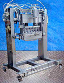 Hinds Bock 18-Slot Dosing Filler- 1 oz. Hinds Bock 