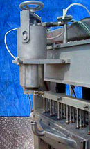 Hinds Bock 18-Slot Dosing Filler- 1 oz. Hinds Bock 