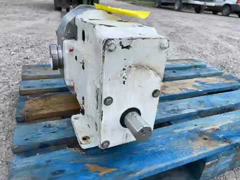 Bomba de desplazamiento positivo Wrightflow 1300 TRA10 (150 GPM máx.)