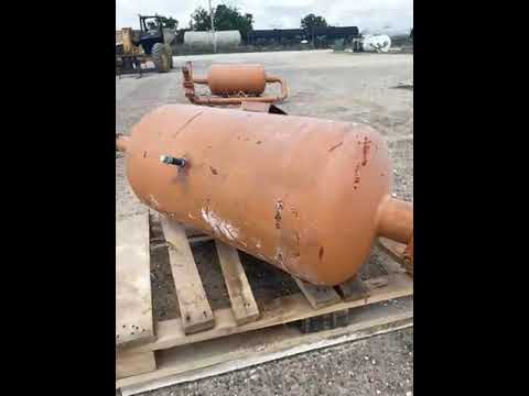 Vilter Horizontal Oil Separator (20in X 40in. 73 Gallons)