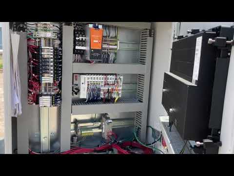 Paquete de compresor de tornillo rotativo FES (FES 575B-LE, 200 HP 460 V, micropanel de control GEA)