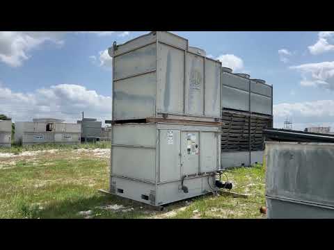 Torre de enfriamiento BAC FXV-L421 XR (30 toneladas nominales 1 unidad de torre)
