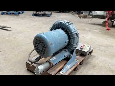 Soplador regenerativo AMETEK Rotron DR833 (5 HP, 3450 RPM)