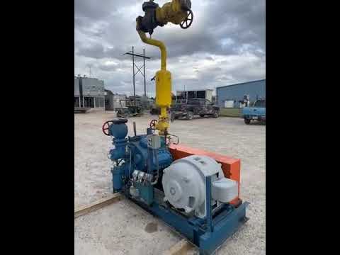 Vilter 448 8-Cylinder Reciprocating Compressor Package (100 HP 208-236/118 V, Belt Driven)