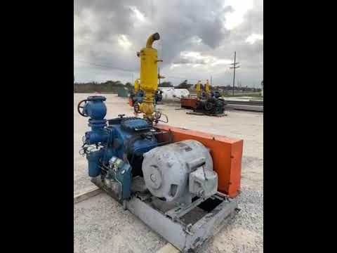 Vilter 448 8-Cylinder Reciprocating Compressor Package (100 HP 208-220/440 V, Belt Driven)