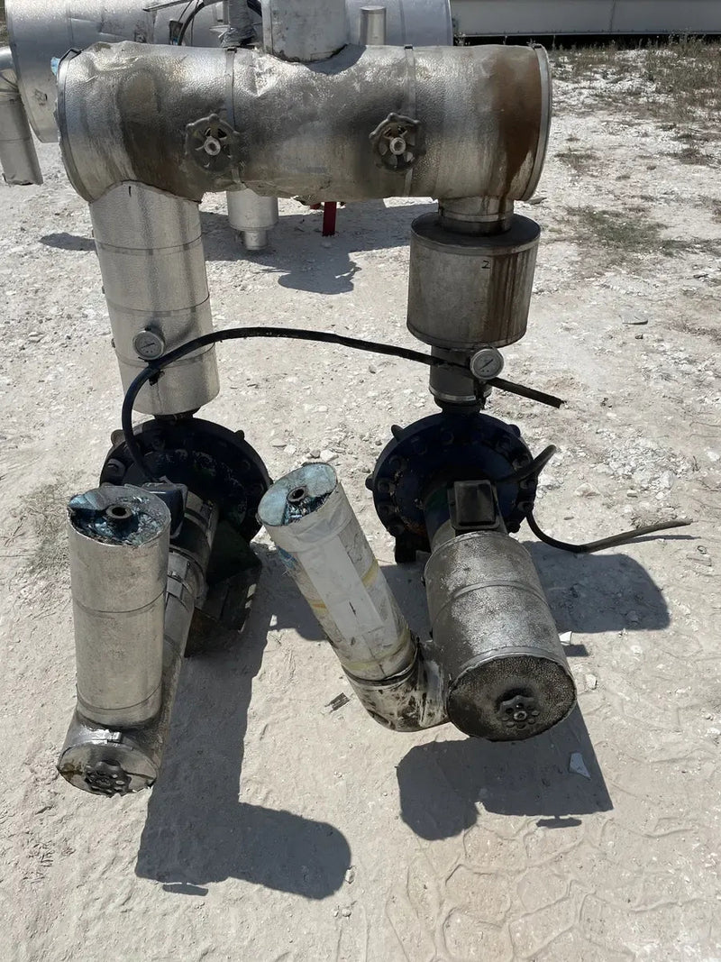 Recirculador de amoníaco vertical RVS (48 diámetro x 147 pulg. 1134 galones. Bombas de 2 a 5 HP).