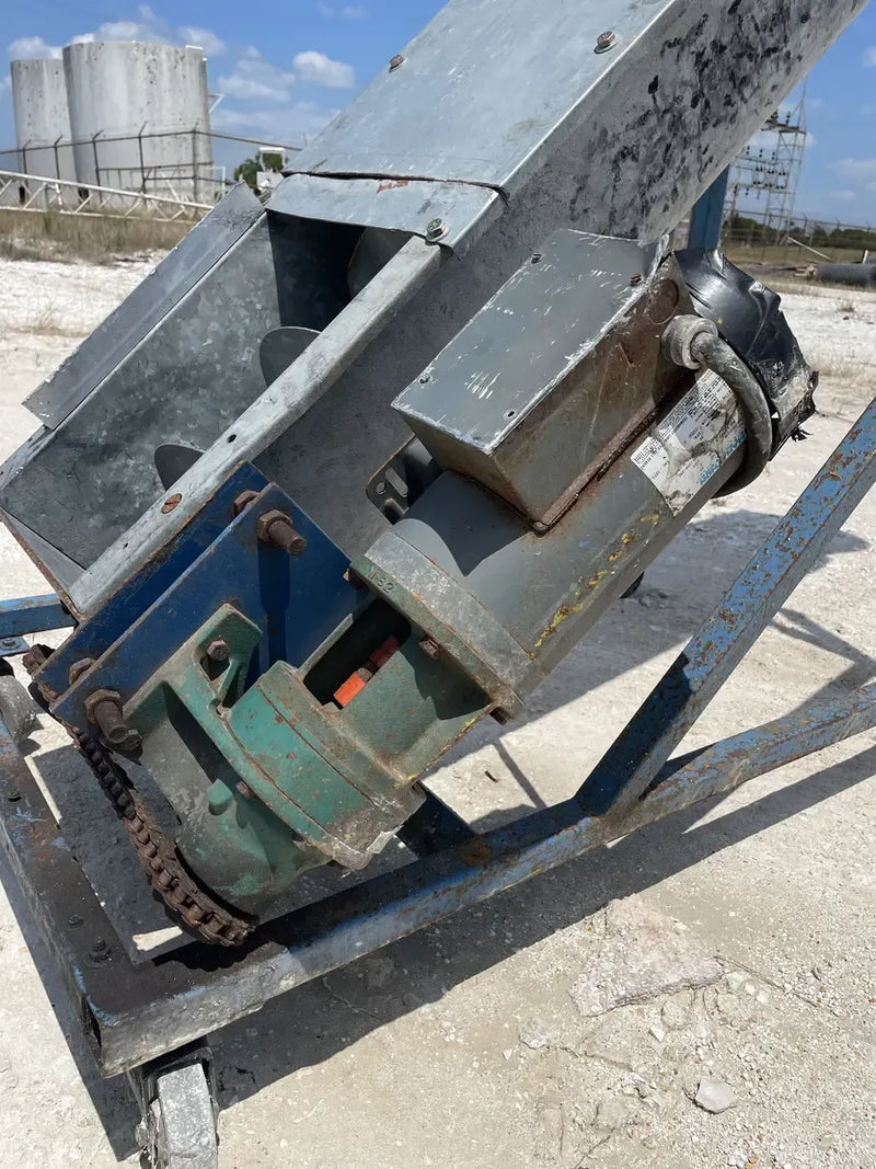 Transportador de tornillo sin fin de acero galvanizado con inclinación vertical - 2 HP