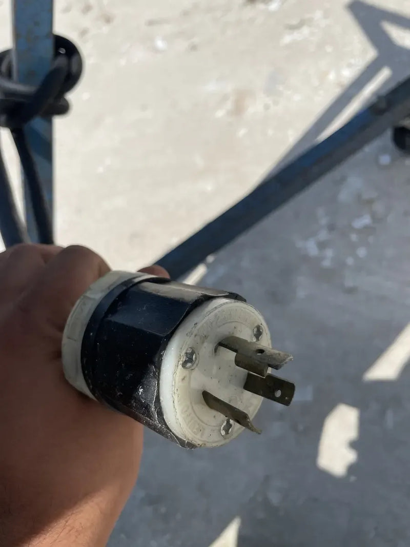 Transportador de tornillo sin fin de acero galvanizado con inclinación vertical - 2 HP
