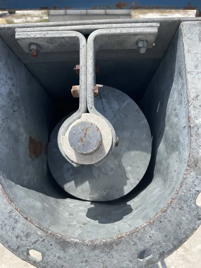 Transportador de tornillo sin fin de acero galvanizado con inclinación vertical - 2 HP