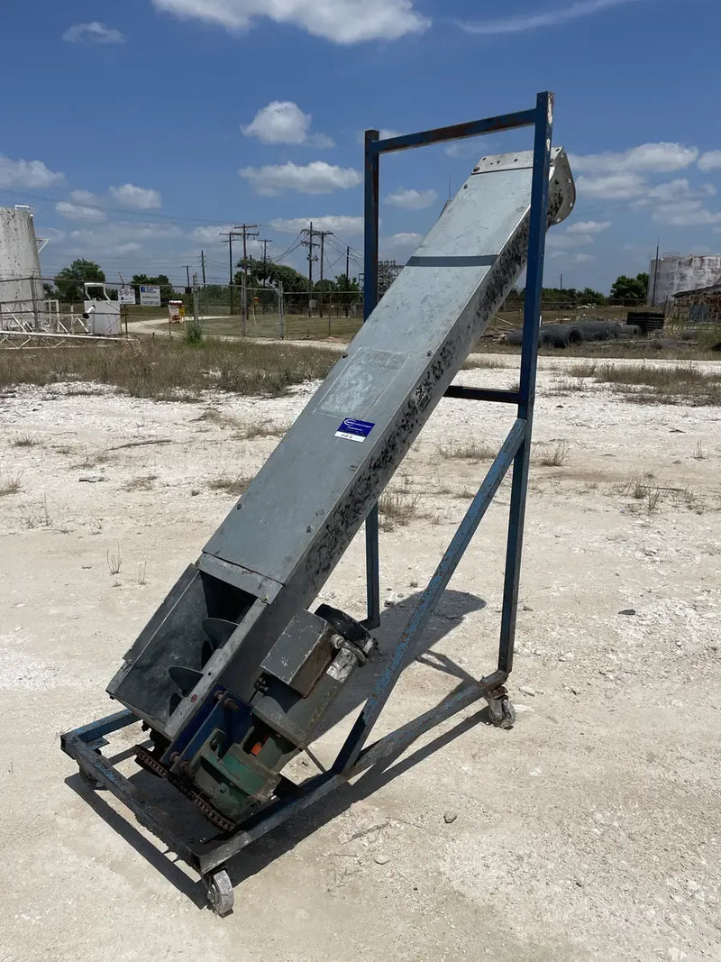 Transportador de tornillo sin fin de acero galvanizado con inclinación vertical - 2 HP