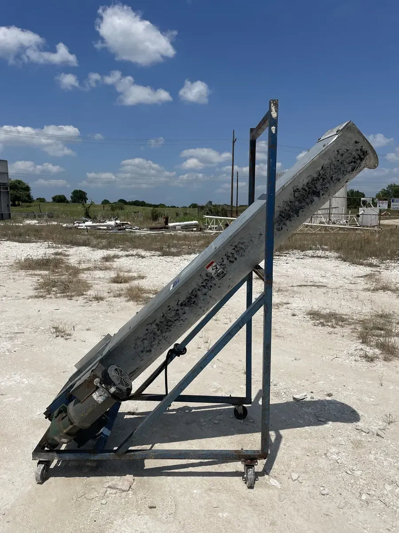 Transportador de tornillo sin fin de acero galvanizado con inclinación vertical - 2 HP