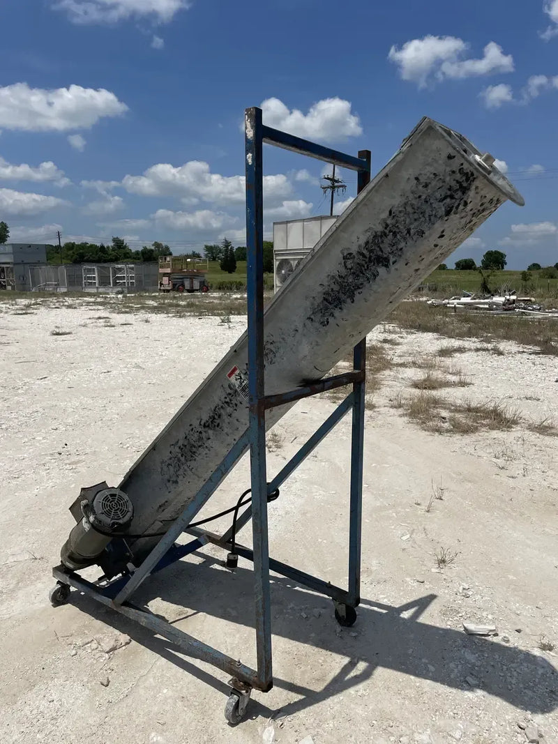 Transportador de tornillo sin fin de acero galvanizado con inclinación vertical - 2 HP