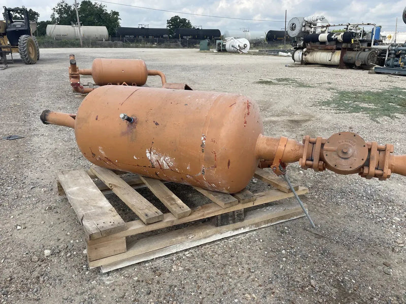 Vilter Horizontal Oil Separator (20in X 40in. 73 Gallons)