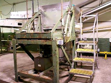 Hydraulic Tote Dumper Not Specified 