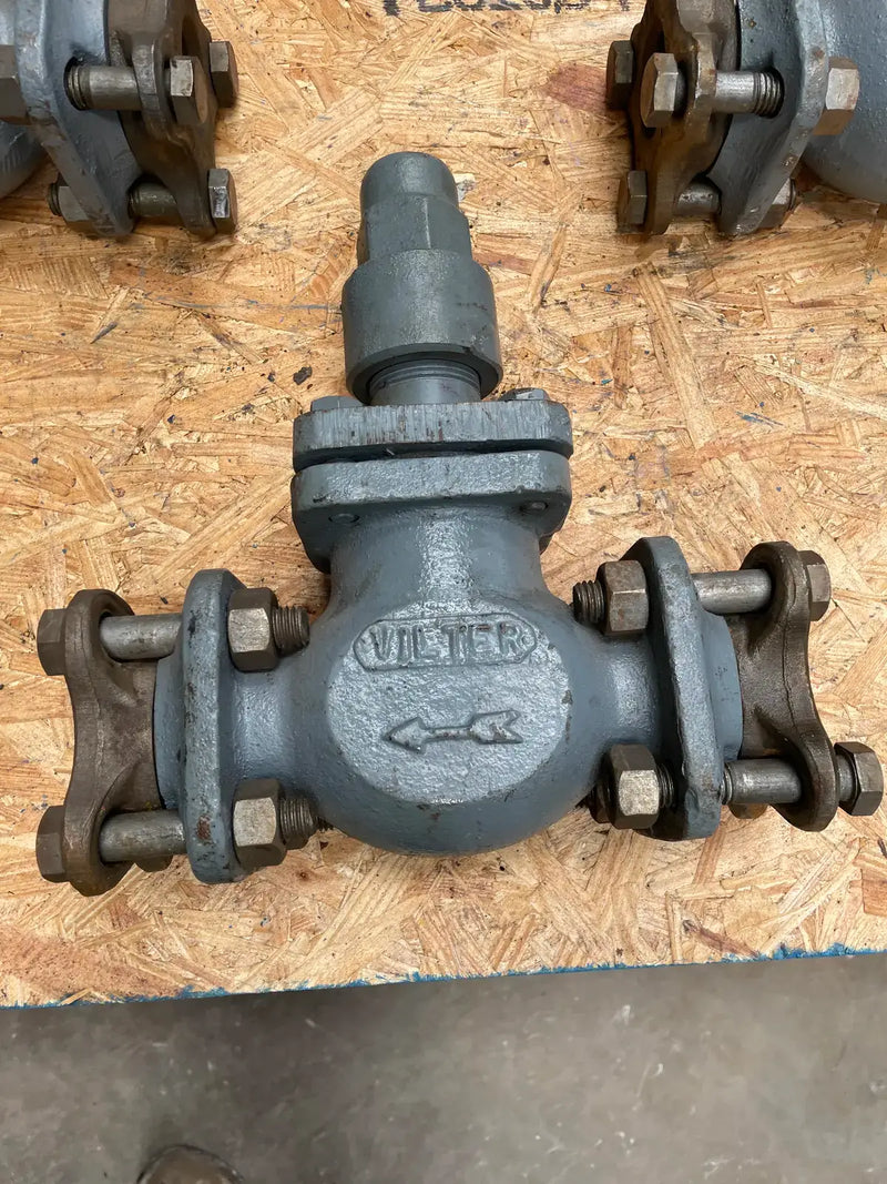 Vilter K12124A Seal Cap Flanged Globe Valve (2")