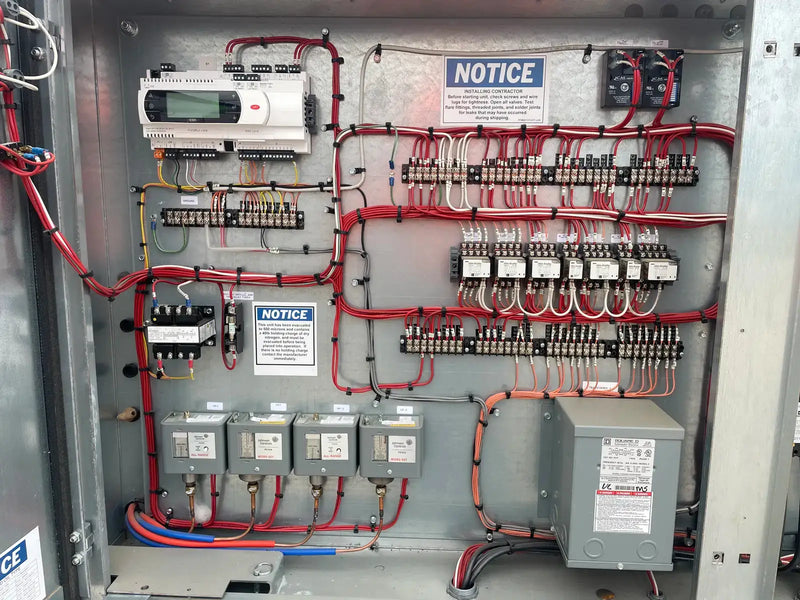 RAE Corporation RCUAC8BD80-H7 Condensador enfriado por aire (50 TR)