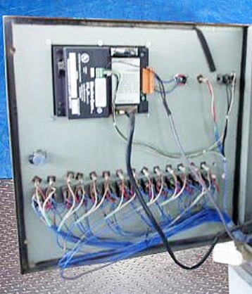 ITW Dynatec Adhesive Application System ITW Dynatec 