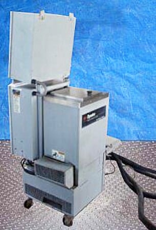ITW Dynatec Adhesive Application System ITW Dynatec 