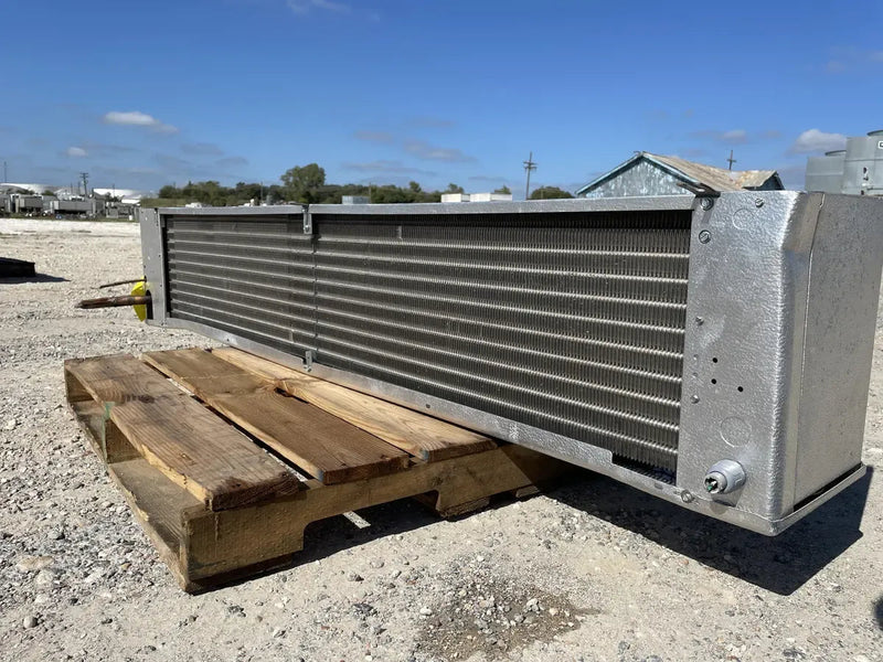 Walk-In Cold Storage Room Package Including Refrigeration Units (40'L x 14'H x 20'W)