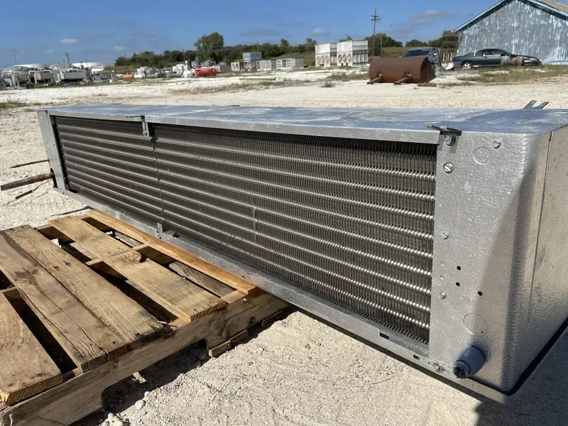 Walk-In Cold Storage Room Package Including Refrigeration Units (40'L x 14'H x 20'W)