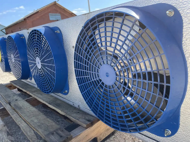 Walk-In Cold Storage Room Package Including Refrigeration Units (40'L x 14'H x 20'W)